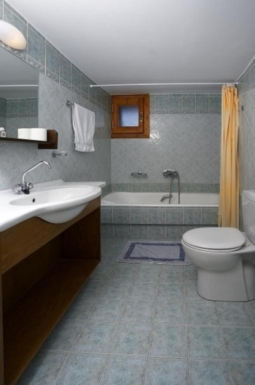 Hotel Semeli Gkoura Quarto foto